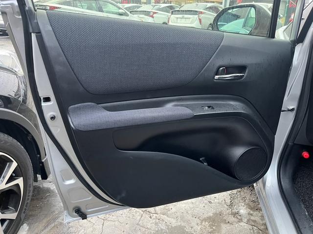 シエンタ ハイブリッドＸ　両側パワースライドドア　純正ナビ　トヨタセーフティセンス　左右シートヒーター　コーナーセンサー　ＤＶＤ再生　Ｂｌｕｅｔｏｏｔｈ　フルセグ　ＬＥＤヘッドライト　ＥＴＣ　オートハイビーム　スマートキー（38枚目）