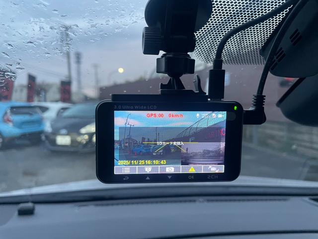 プリウス A TSS BSM HUD 純正ナビ Bカメラ ビルトインETC Bluetooth フルセグTV クリアランスソナー レーダークルーズコントロール オートライト LEDヘッドライト パーキングアシスト(23枚目)