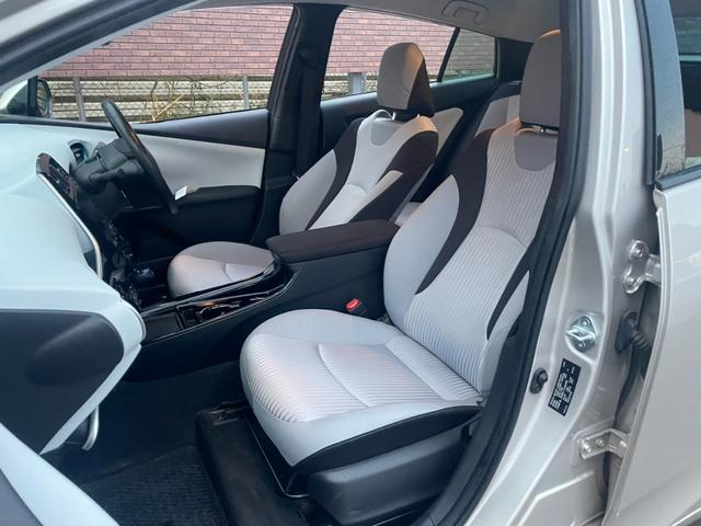 プリウス A TSS BSM HUD 純正ナビ Bカメラ ビルトインETC Bluetooth フルセグTV クリアランスソナー レーダークルーズコントロール オートライト LEDヘッドライト パーキングアシスト(36枚目)