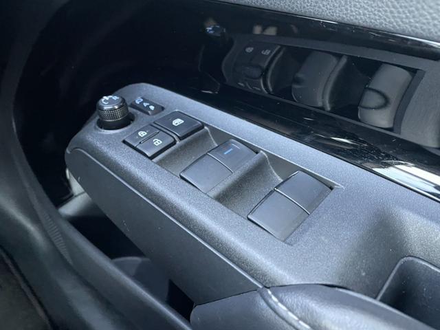 アクア Ｇ　トヨタセーフティセンス　純正ディスプレイオーディオ　Ｂカメラ　Ｂｌｕｅｔｏｏｔｈ　ビルトインＥＴＣ　オートライト　ＬＥＤヘッドライト　オートハイビーム　レーダークルーズコントロール　クリアランスソナー（18枚目）