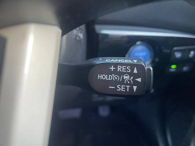 プリウス Ａツーリングセレクション　ＴＳＳ　モデリスタエアロ　ＨＵＤ　ＢＳＭ　純正ナビ　Ｂカメラ　ＥＴＣ　Ｂｌｕｅｔｏｏｔｈ　ＬＥＤヘッドライト　レザーシート　シートヒーター　クリアランスソナー　レーダークルーズコントロール（18枚目）