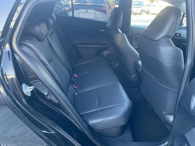 プリウス Ａツーリングセレクション　ＴＳＳ　モデリスタエアロ　ＨＵＤ　ＢＳＭ　純正ナビ　Ｂカメラ　ＥＴＣ　Ｂｌｕｅｔｏｏｔｈ　ＬＥＤヘッドライト　レザーシート　シートヒーター　クリアランスソナー　レーダークルーズコントロール（29枚目）