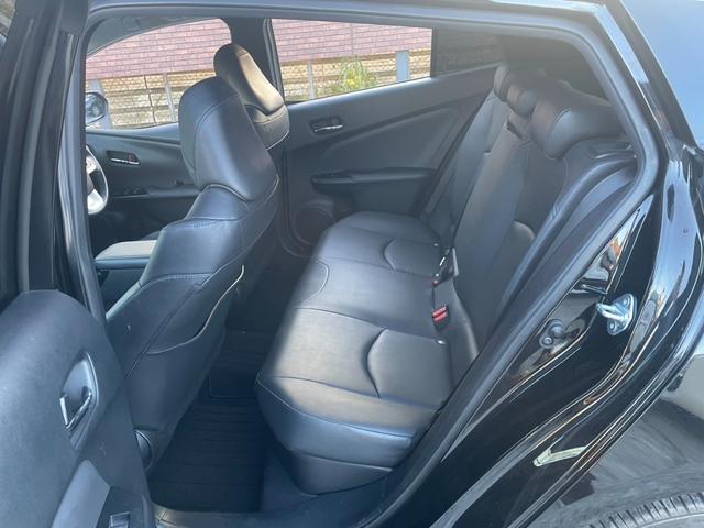 プリウス Ａツーリングセレクション　ＴＳＳ　モデリスタエアロ　ＨＵＤ　ＢＳＭ　純正ナビ　Ｂカメラ　ＥＴＣ　Ｂｌｕｅｔｏｏｔｈ　ＬＥＤヘッドライト　レザーシート　シートヒーター　クリアランスソナー　レーダークルーズコントロール（32枚目）