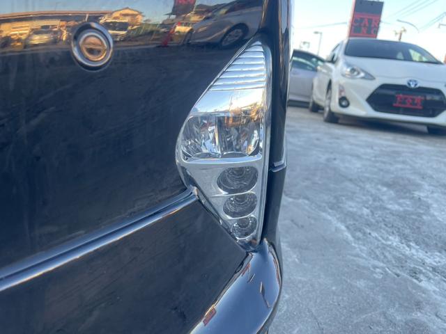 プリウス Ａツーリングセレクション　ＴＳＳ　モデリスタエアロ　ＨＵＤ　ＢＳＭ　純正ナビ　Ｂカメラ　ＥＴＣ　Ｂｌｕｅｔｏｏｔｈ　ＬＥＤヘッドライト　レザーシート　シートヒーター　クリアランスソナー　レーダークルーズコントロール（47枚目）