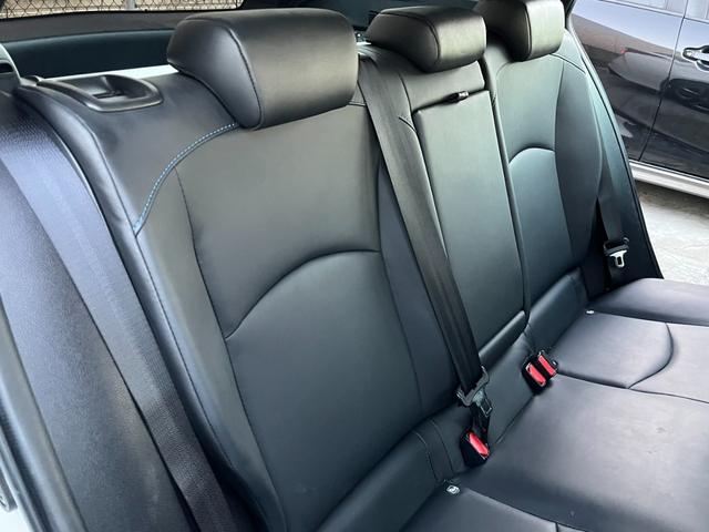 プリウス Sツーリングセレクション モデリスタエアロ 黒レザー パナソニックナビ シートヒーター 純正17インチAW トヨタセーフティセンス ドライブレコーダー LEDヘッドライト バックカメラ ETC オートハイビーム レーンアシスト(31枚目)