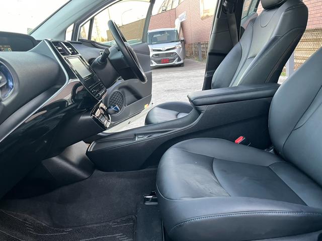 プリウス Sツーリングセレクション モデリスタエアロ 黒レザー パナソニックナビ シートヒーター 純正17インチAW トヨタセーフティセンス ドライブレコーダー LEDヘッドライト バックカメラ ETC オートハイビーム レーンアシスト(39枚目)