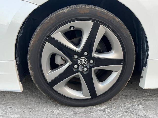 プリウス Sツーリングセレクション モデリスタエアロ 黒レザー パナソニックナビ シートヒーター 純正17インチAW トヨタセーフティセンス ドライブレコーダー LEDヘッドライト バックカメラ ETC オートハイビーム レーンアシスト(62枚目)