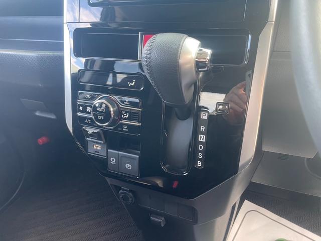 ルーミー カスタムG スマートアシスト 純正ナビ Bカメラ Bluetooth フルセグTV 両側パワスラ ビルトインETC オートライト LEDヘッドライト クリアランスソナー レーダークルーズコントロール(10枚目)