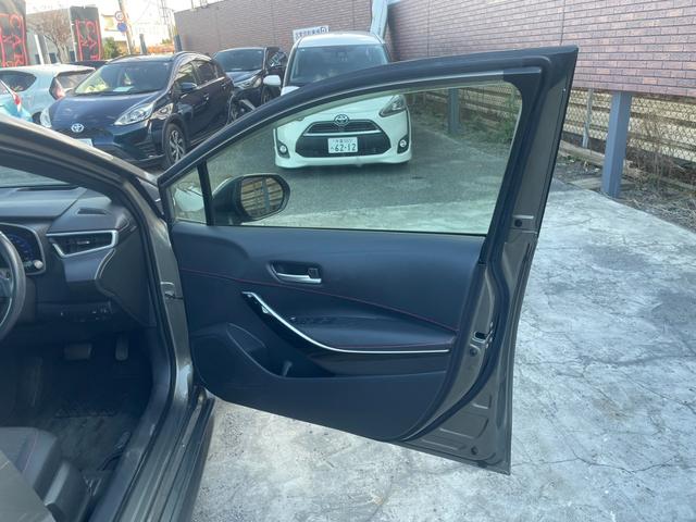 カローラスポーツ G Z 純正ディスプレイオーディオ バックカメラ トヨタセーフティセンス ブラインドスポットモニター ヘッドアップディスプレイ ドライブレコーダー Bluetooth LEDヘッドライト パドルシフト ETC(21枚目)