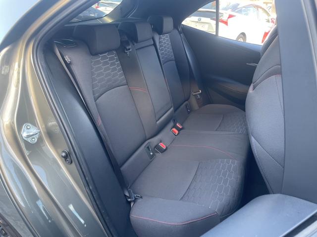 カローラスポーツ G Z 純正ディスプレイオーディオ バックカメラ トヨタセーフティセンス ブラインドスポットモニター ヘッドアップディスプレイ ドライブレコーダー Bluetooth LEDヘッドライト パドルシフト ETC(28枚目)