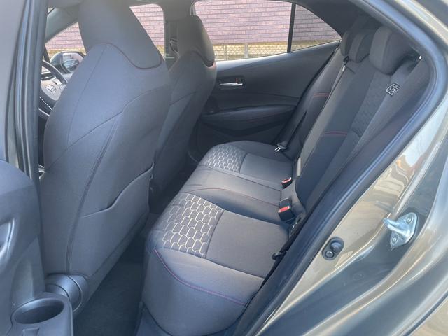 カローラスポーツ G Z 純正ディスプレイオーディオ バックカメラ トヨタセーフティセンス ブラインドスポットモニター ヘッドアップディスプレイ ドライブレコーダー Bluetooth LEDヘッドライト パドルシフト ETC(30枚目)