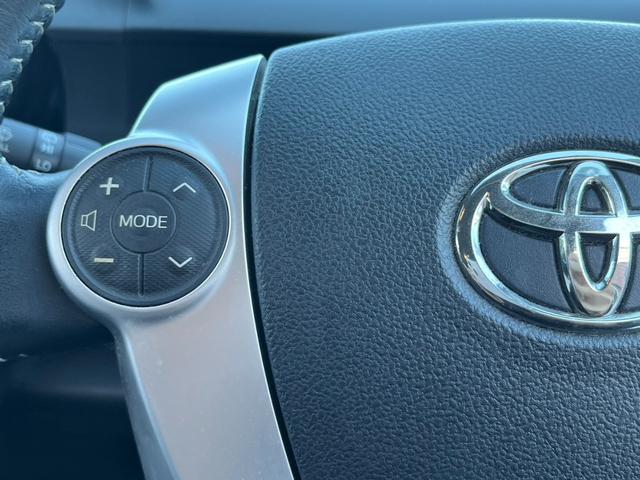 アクア X-アーバン ソリッド ハーフレザー 純正ナビ バックカメラ トヨタセーフティセンス Bluetooth 左右シートヒーター ETC LEDヘッドライト 純正16インチAW テレビ再生 レーンアシスト オートハイビーム(8枚目)