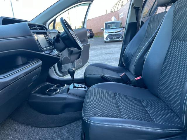 アクア X-アーバン ソリッド ハーフレザー 純正ナビ バックカメラ トヨタセーフティセンス Bluetooth 左右シートヒーター ETC LEDヘッドライト 純正16インチAW テレビ再生 レーンアシスト オートハイビーム(39枚目)