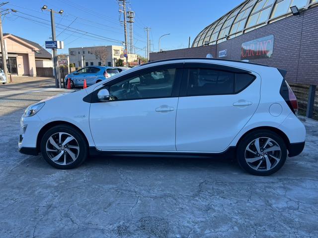 アクア X-アーバン ソリッド ハーフレザー 純正ナビ バックカメラ トヨタセーフティセンス Bluetooth 左右シートヒーター ETC LEDヘッドライト 純正16インチAW テレビ再生 レーンアシスト オートハイビーム(52枚目)