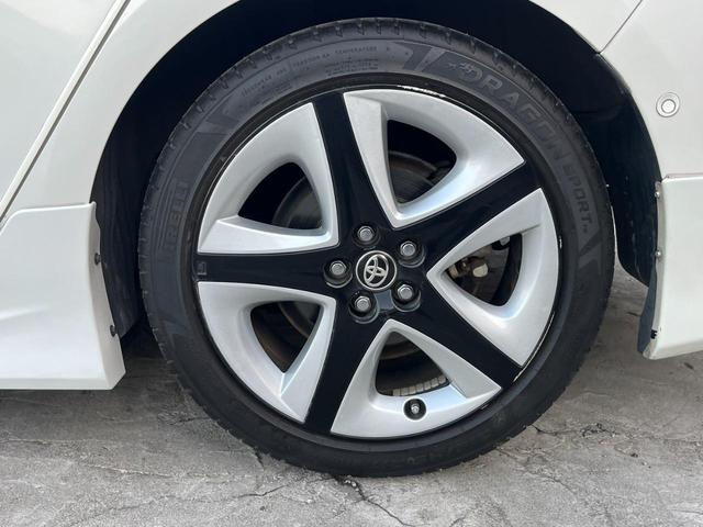 プリウス Ａツーリングセレクション　社外エアロ　白黒レザー　カロッツェリア大型ナビ　トヨタセーフティセンス　シートヒーター　Ｂｌｕｅｔｏｏｔｈ　ＤＶＤ再生　フルセグＴＶ　Ｂｌｕｅｔｏｏｔｈ　ＢＳＭ　ＨＵＤ　ＬＥＤヘッドライト　ＥＴＣ（58枚目）