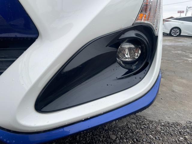 アクア Ｘ－アーバン　純正ナビ　Ｂカメラ　Ｂｌｕｅｔｏｏｔｈ　ワンセグＴＶ　ビルトインＥＴＣ　ハーフレザーシート　シートヒーター　ステアリングリモコン　オートライト　ＬＥＤヘッドライト　純正アルミホイール　スマートキー（47枚目）