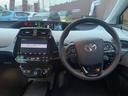 プリウス A TSS BSM HUD 純正ナビ Bカメラ ビルトインETC Bluetooth フルセグTV クリアランスソナー レーダークルーズコントロール オートライト LEDヘッドライト パーキングアシスト(4枚目)