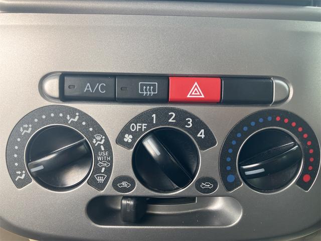 タント  スライドドア TV スマートキー 電動格納ミラー ベンチシート AT CD DVD再生 エアコン(8枚目)