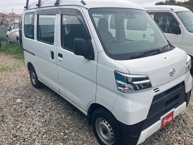 ハイゼットカーゴ スペシャルクリーンＳＡＩＩＩ　ＡＴ　衝突被害軽減システム　ナビ　両側スライドドア　アイドリングストップ　オートマチックハイビーム　ＡＢＳ　ＥＳＣ　エアコン　パワーステアリング　運転席エアバッグ　助手席エアバッグ　ＣＤ（10枚目）