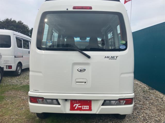 ハイゼットカーゴ スペシャルクリーンＳＡＩＩＩ　ＡＴ　衝突被害軽減システム　ナビ　両側スライドドア　アイドリングストップ　オートマチックハイビーム　ＡＢＳ　ＥＳＣ　エアコン　パワーステアリング　運転席エアバッグ　助手席エアバッグ　ＣＤ（19枚目）