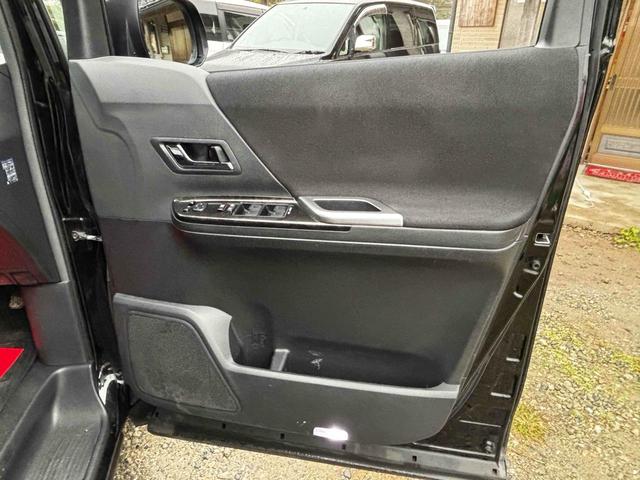 ヴェルファイア 2.4Z ETC バックカメラ ナビ TV クリアランスソナー 両側電動スライドドア オートライト HID スマートキー 電動格納ミラー 3列シート オットマン CVT アルミホイール CD DVD再生 USB(17枚目)