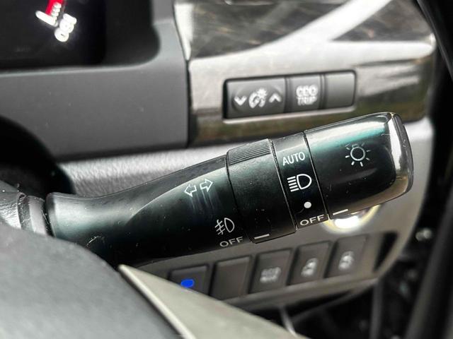 ヴェルファイア 2.4Z ETC バックカメラ ナビ TV クリアランスソナー 両側電動スライドドア オートライト HID スマートキー 電動格納ミラー 3列シート オットマン CVT アルミホイール CD DVD再生 USB(22枚目)