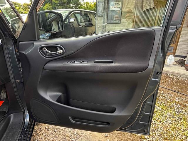 セレナ 20X ETC バックカメラ TV オートクルーズコントロール 両側スライド・片側電動 スマートキー 電動格納ミラー 3列シート ウォークスルー CVT Bluetooth 衝突安全ボディ ABS ESC(27枚目)