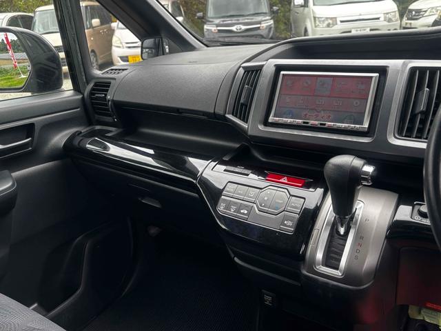 ステップワゴンスパーダ Ｓ　ＥＴＣ　バックカメラ　ナビ　ＴＶ　両側スライド・片側電動　オートライト　ＨＩＤ　キーレスエントリー　３列シート　ＣＶＴ　アルミホイール　ＣＤ　ＵＳＢ　Ｂｌｕｅｔｏｏｔｈ　盗難防止システム（27枚目）