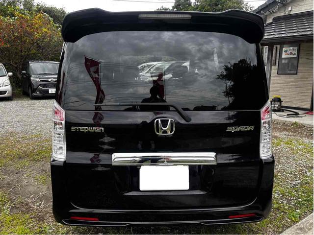 ステップワゴンスパーダ Ｓ　ＥＴＣ　バックカメラ　ナビ　ＴＶ　両側スライド・片側電動　オートライト　ＨＩＤ　キーレスエントリー　３列シート　ＣＶＴ　アルミホイール　ＣＤ　ＵＳＢ　Ｂｌｕｅｔｏｏｔｈ　盗難防止システム（33枚目）