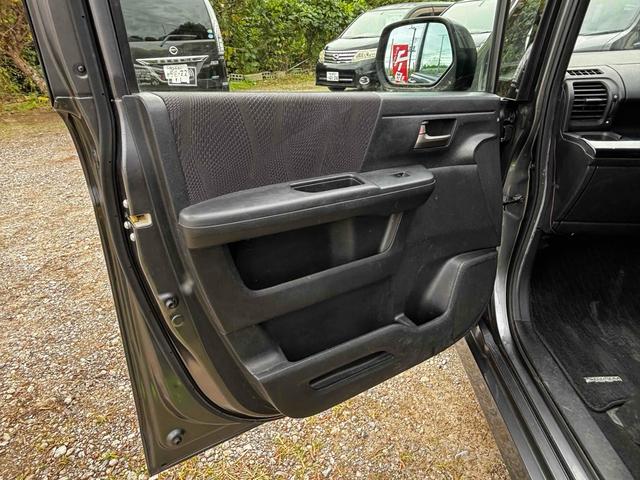 ステップワゴンスパーダ Z ドライブレコーダー ETC 両側電動スライドドア オートライト HID スマートキー 電動格納ミラー 3列シート CVT アルミホイール CD ミュージックプレイヤー接続可 盗難防止システム(33枚目)