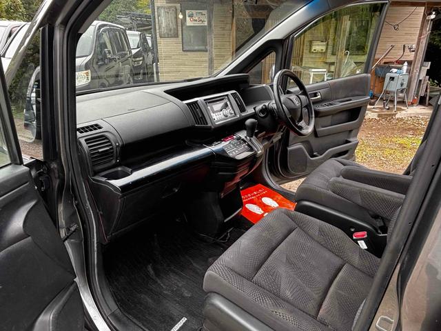 ステップワゴンスパーダ Z ドライブレコーダー ETC 両側電動スライドドア オートライト HID スマートキー 電動格納ミラー 3列シート CVT アルミホイール CD ミュージックプレイヤー接続可 盗難防止システム(34枚目)