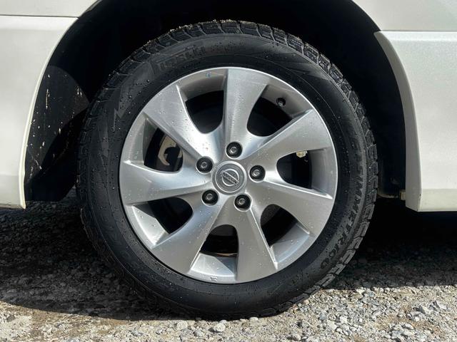 セレナ ハイウェイスター　Ｖセレクション　バッテリー新品交換済み　ＥＴＣ　バックカメラ　ナビ　オートクルーズ　両側電動スライドドア　オートライト　スマートキー　アイドリングストップ　電動格納ミラー　アルミホイール　Ｂｌｕｅｔｏｏｔｈ（23枚目）