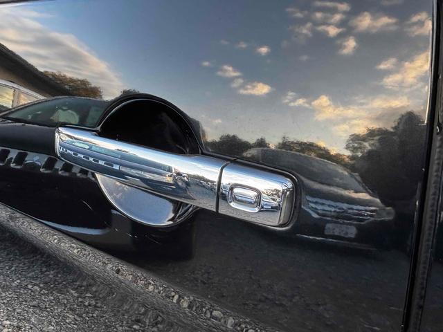 セレナ Ｘ　Ｖセレクション　Ｓ－ＨＹＢＲＩＤ　ドライブレコーダー　ＥＴＣ　全周囲カメラ　オートクルーズコントロール　パークアシスト　衝突被害軽減システム　両側電動スライドドア　オートライト　スマートキー　アイドリングストップ（29枚目）