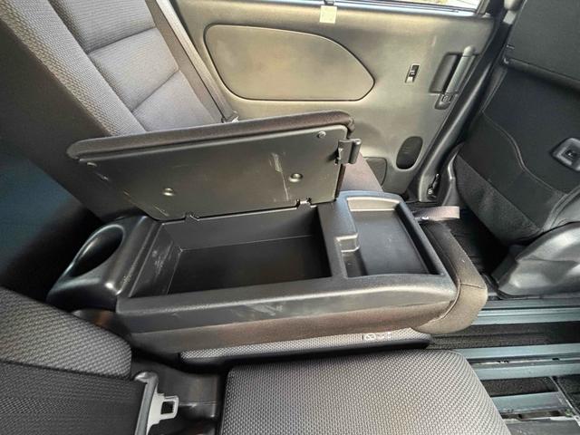 セレナ Ｘ　Ｖセレクション　Ｓ－ＨＹＢＲＩＤ　ドライブレコーダー　ＥＴＣ　全周囲カメラ　オートクルーズコントロール　パークアシスト　衝突被害軽減システム　両側電動スライドドア　オートライト　スマートキー　アイドリングストップ（44枚目）