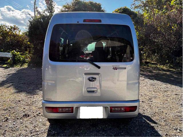 サンバーバン トランスポーター　４ＷＤ　ＭＴ　ＥＴＣ　両側スライドドア　エアコン　パワーウィンドウ　運転席エアバッグ（23枚目）