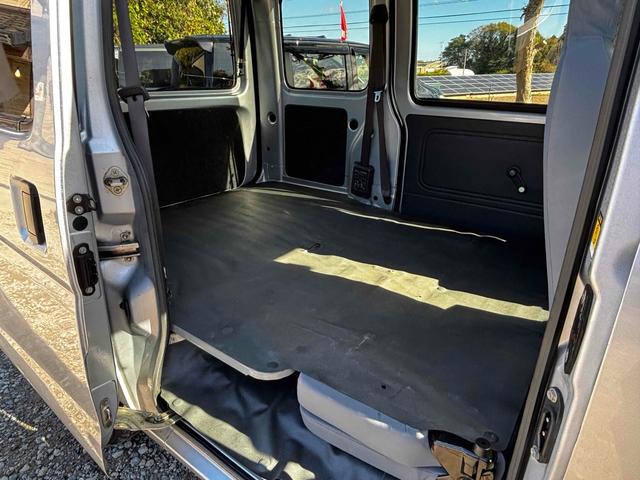 サンバーバン トランスポーター　４ＷＤ　ＭＴ　ＥＴＣ　両側スライドドア　エアコン　パワーウィンドウ　運転席エアバッグ（38枚目）