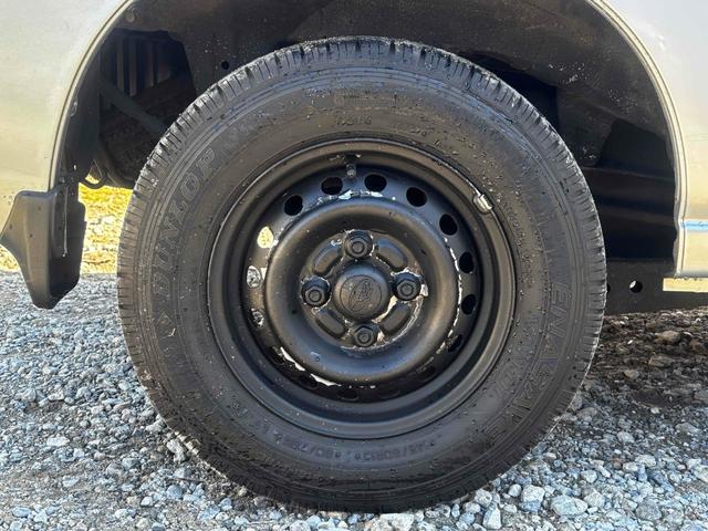 サンバーバン トランスポーター　４ＷＤ　ＭＴ　ＥＴＣ　両側スライドドア　エアコン　パワーウィンドウ　運転席エアバッグ（41枚目）