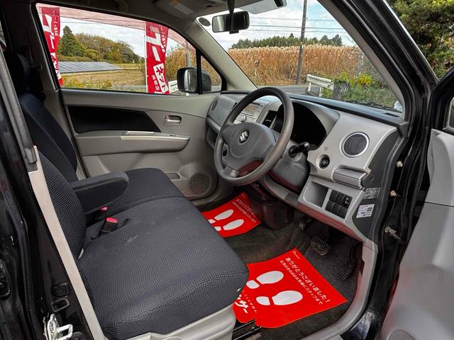 ワゴンＲ ＦＸリミテッド　ＥＴＣ　スマートキー　電動格納ミラー　ベンチシート　ＡＴ　盗難防止システム　ＣＤ　アルミホイール　衝突安全ボディ　エアコン　パワーステアリング　パワーウィンドウ（35枚目）