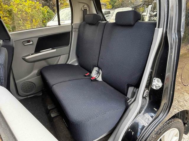 ワゴンＲ ＦＸリミテッド　ＥＴＣ　スマートキー　電動格納ミラー　ベンチシート　ＡＴ　盗難防止システム　ＣＤ　アルミホイール　衝突安全ボディ　エアコン　パワーステアリング　パワーウィンドウ（42枚目）