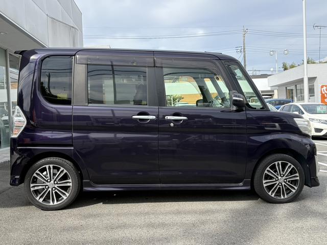 タント カスタムＲＳ　ＳＡ　社外８インチナビ／フルセグ／両側パワースライドドア／衝突軽減ブレーキ／プッシュスタート／ＬＥＤヘッドライト／Ｂｌｕｅｔｏｏｔｈ（5枚目）