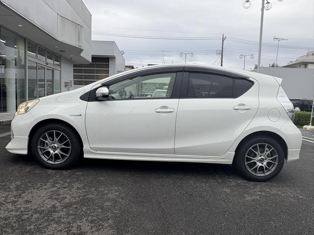 アクア S(3枚目)