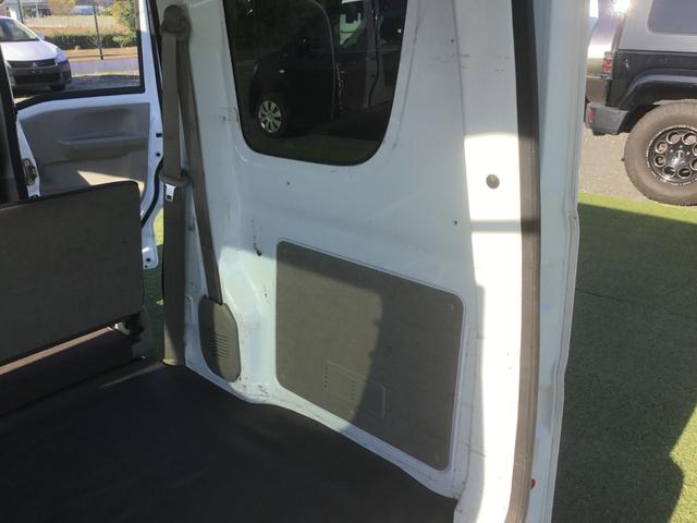 ＮＶ１００クリッパーバン ＤＸ　軽バン　ＣＶＴ　ＥＴＣ　両側スライドドア　キーレスエントリー　エアコン　運転席エアバッグ　助手席エアバッグ（21枚目）