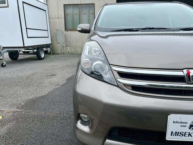 アイシス プラタナリミテッド　ナビ　地デジ　両側パワースライド　プッシュスタート　ＥＴＣ　ドラレコ　ＨＩＤ（10枚目）