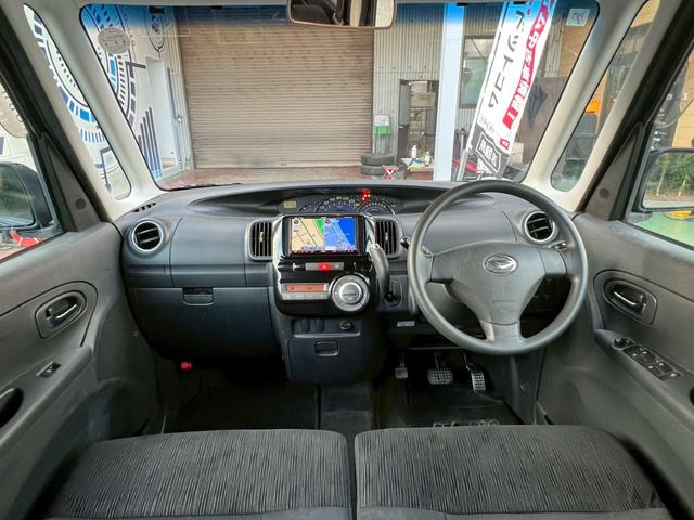 タント カスタムＬ　ＥＣＬＩＰＳＥＨＤＤナビ　Ｂｌｕｅｔｏｏｔｈオーディオ付き　左側スライドドア　社外ＥＴＣ付き　ベンチシート　オートエアコン　電動格納ミラー　インテリキー（8枚目）