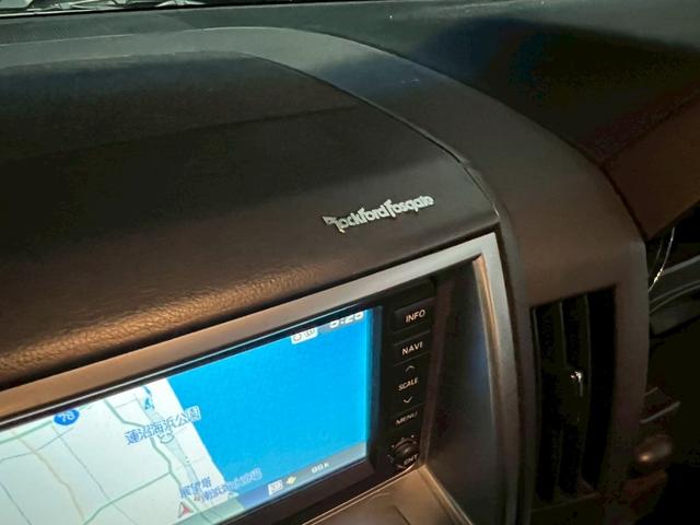デリカＤ：５ Ｃ２　Ｇ　ナビパッケージ　ロックフォードシステム　ドラレコ　純正ＥＴＣ　純正ナビ　バックカメラ（7枚目）