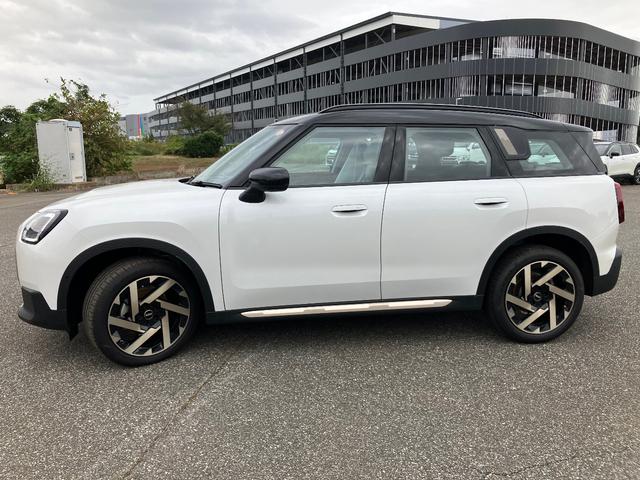 ＭＩＮＩ カントリーマンＣ　フェイバリット・トリム（5枚目）