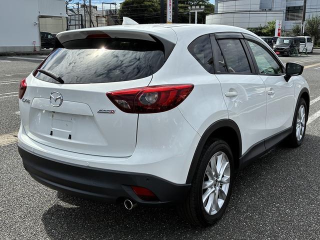 ＣＸ－５ ＸＤ　プロアクティブ　純正ナビゲーションシステム　フルセグテレビ　ＣＤ　ＤＶＤ　ＢＬＵＥＴＯＯＴＨ　　クルーズコントロール　コーナーセンサー　アイドリングストップ　レーンキープ　ＢＳＭ　　純正アルミ１９インチ（8枚目）