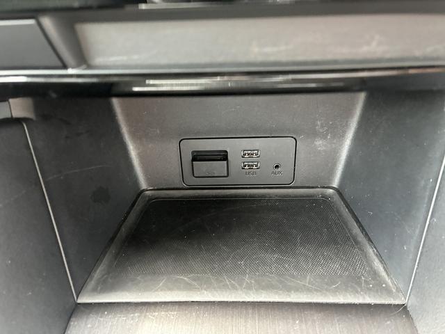 ＣＸ－５ ＸＤ　プロアクティブ　純正ナビゲーションシステム　フルセグテレビ　ＣＤ　ＤＶＤ　ＢＬＵＥＴＯＯＴＨ　　クルーズコントロール　コーナーセンサー　アイドリングストップ　レーンキープ　ＢＳＭ　　純正アルミ１９インチ（30枚目）
