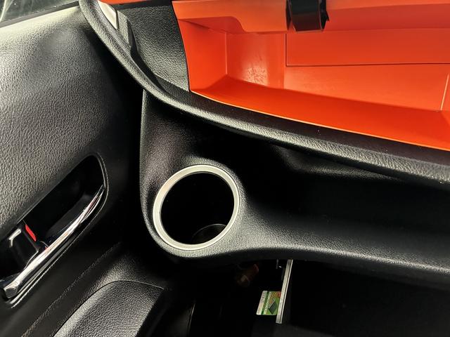 シエンタ Ｇ　ＳＤナビゲーションシステム　フルセグテレビ　ワンオーナー車　ＢＬＵＥＴＯＯＴＨ　バックカメラ　オートマチックハイビーム　レーダーブレーキサポート　両側電動スライドドア　スマートキー　プッシュスタート（28枚目）