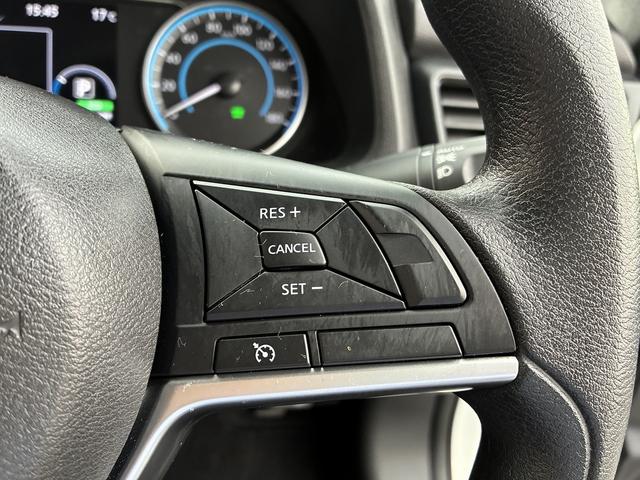 リーフ Ｓ　純正ナビ　フルセグＴＶ　ＣＤ　Ｂｌｕｅｔｏｏｔｈ接続　バックカメラ　クルーズコントロール　ハンドルヒーター　シートヒーター　オートライト　電格ミラー　ＥＴＣ　純正ナビ　フルセグＴＶ　ＣＤ（34枚目）